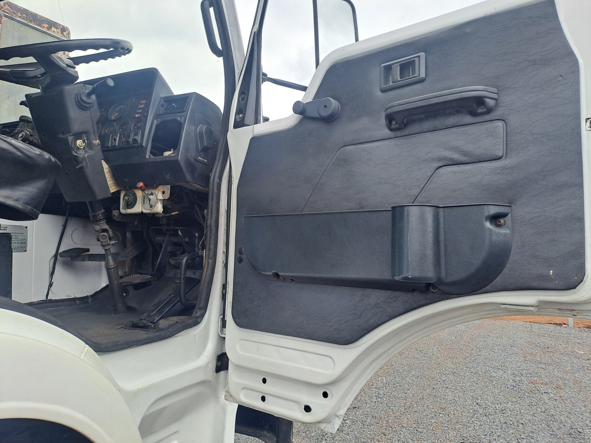 2013 Tata 715 7