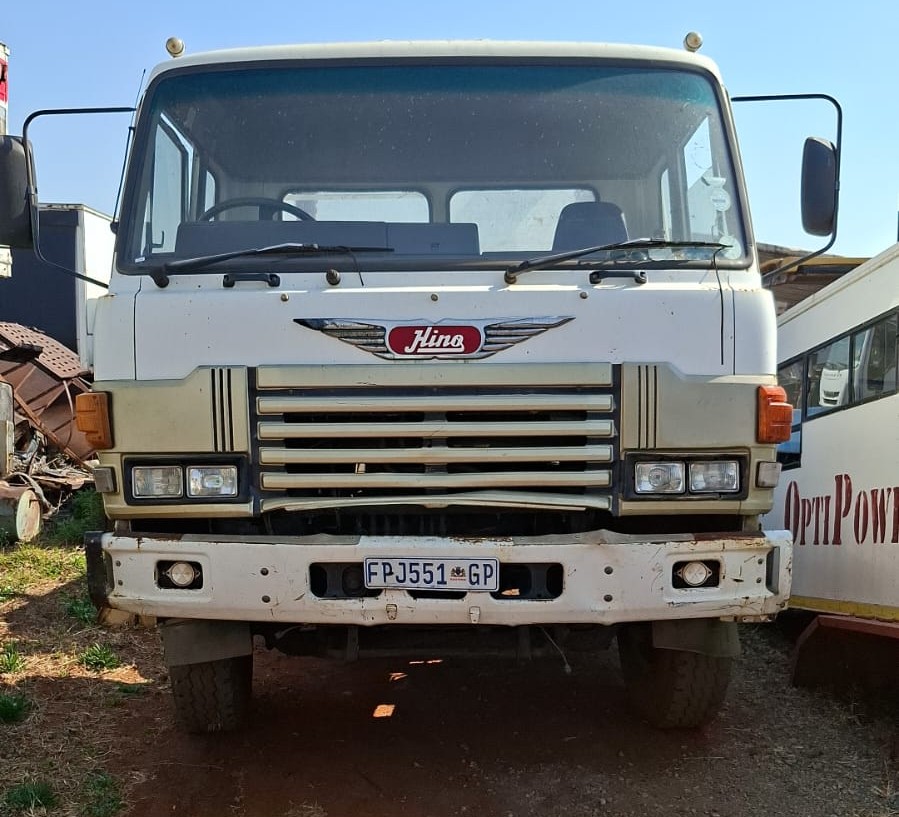 Hino - 26/245